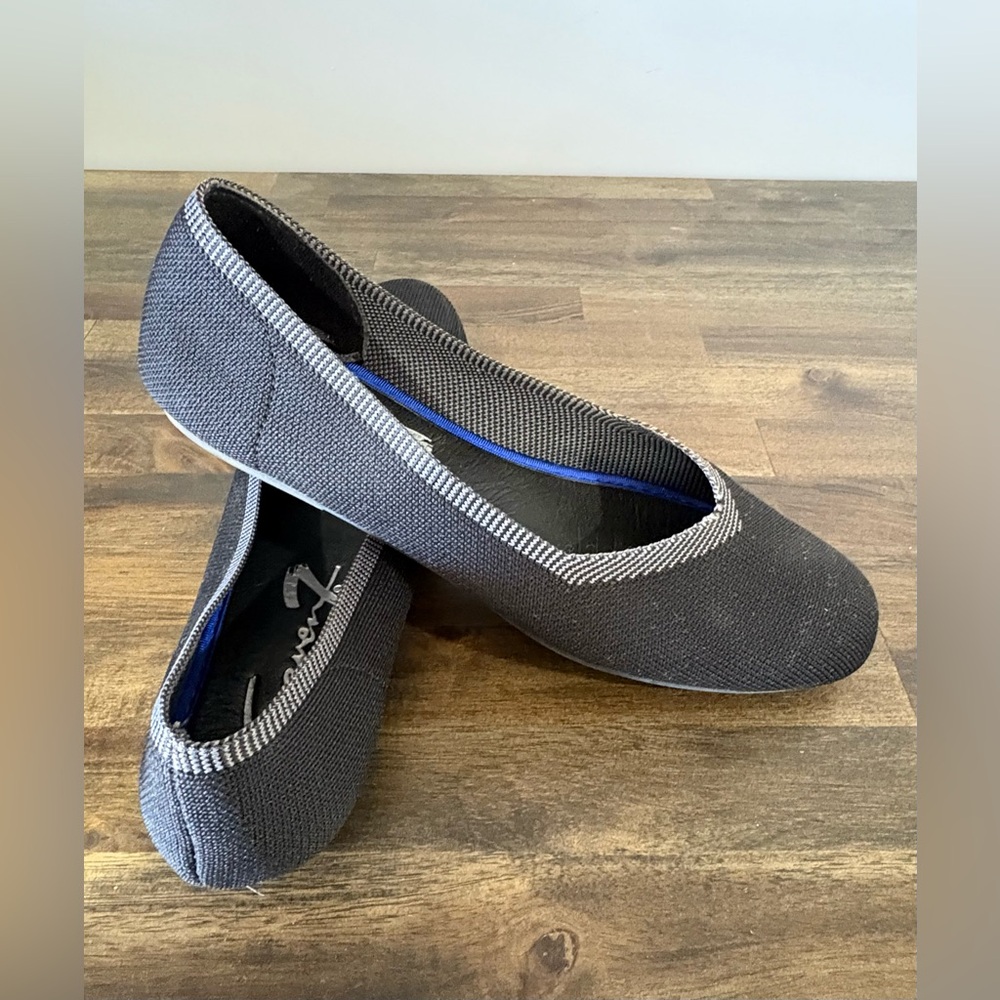 Sevens dress shoes. Excellent condition. Flats.